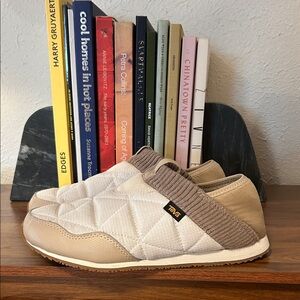 Teva Beige and Cream Quilted Ember Slip-ons